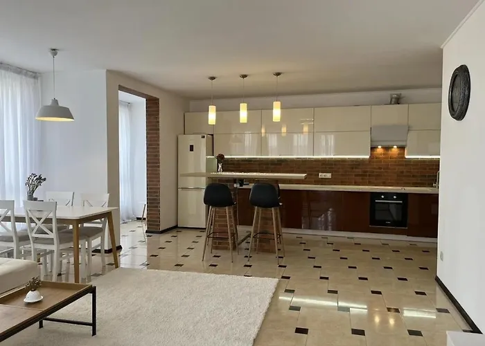 Apartment Aparts Citi просторо та комфортно Lviv