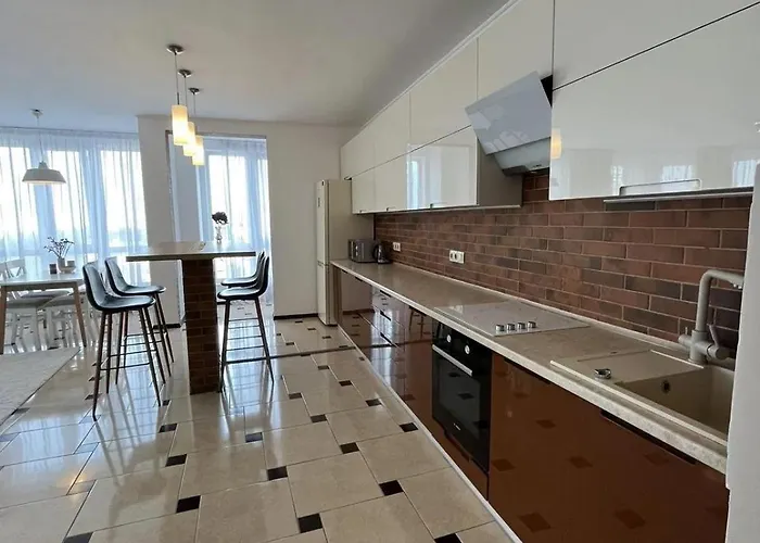 Apartment Aparts Citi просторо та комфортно Lviv